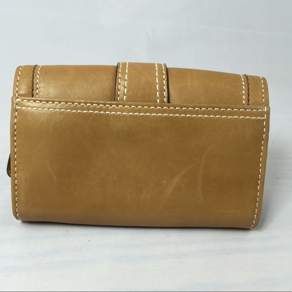 Coach genuine leather trifold wallet - Picture 2 of 8